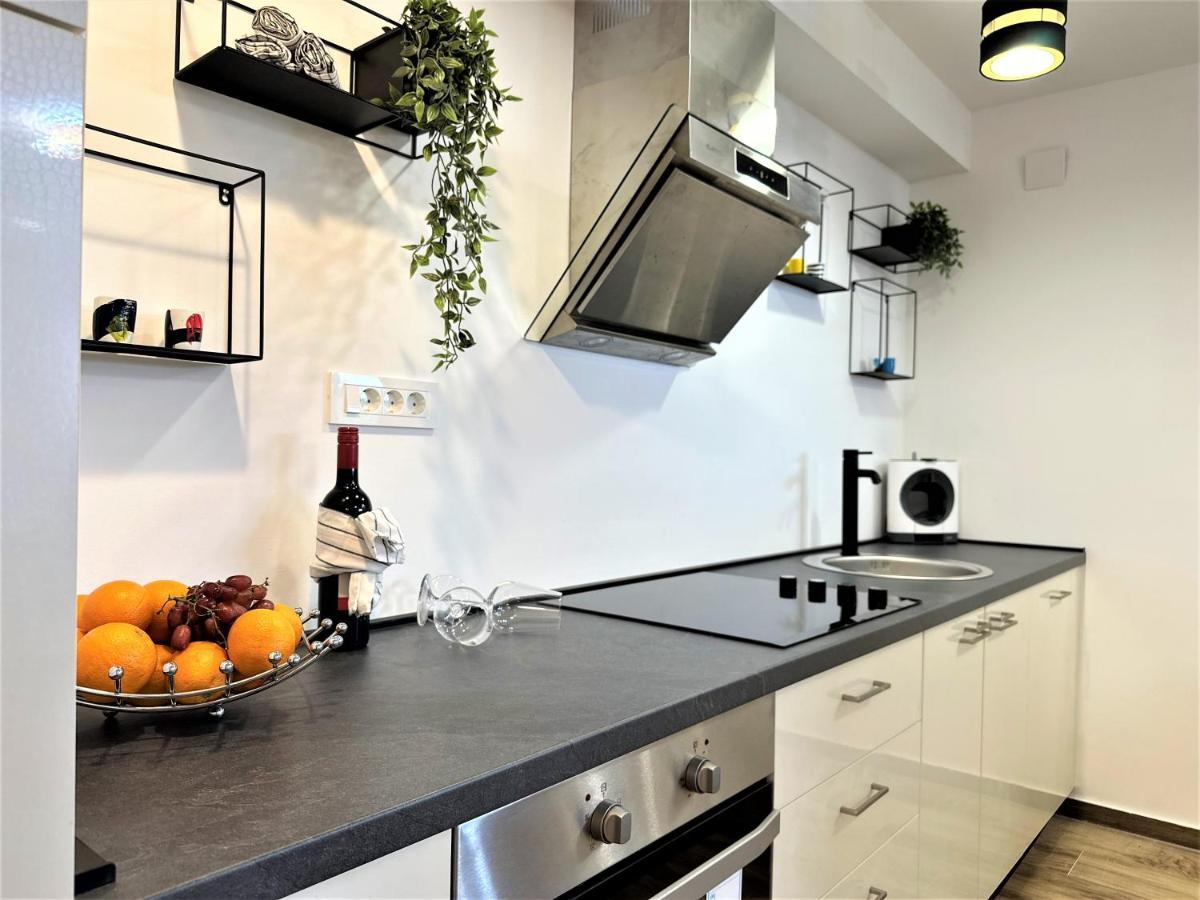 Hillside Apartment Volosko Opatija Eksteriør billede