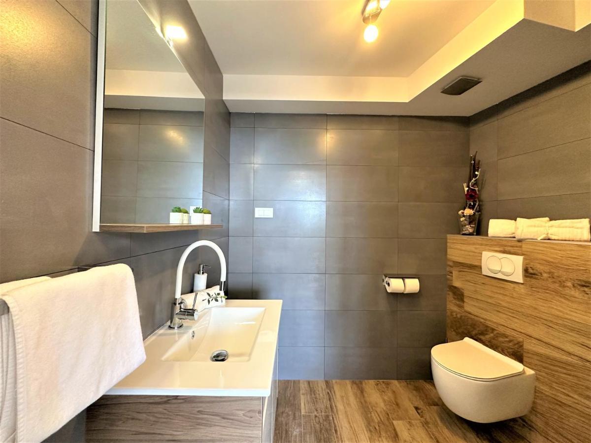 Hillside Apartment Volosko Opatija Eksteriør billede