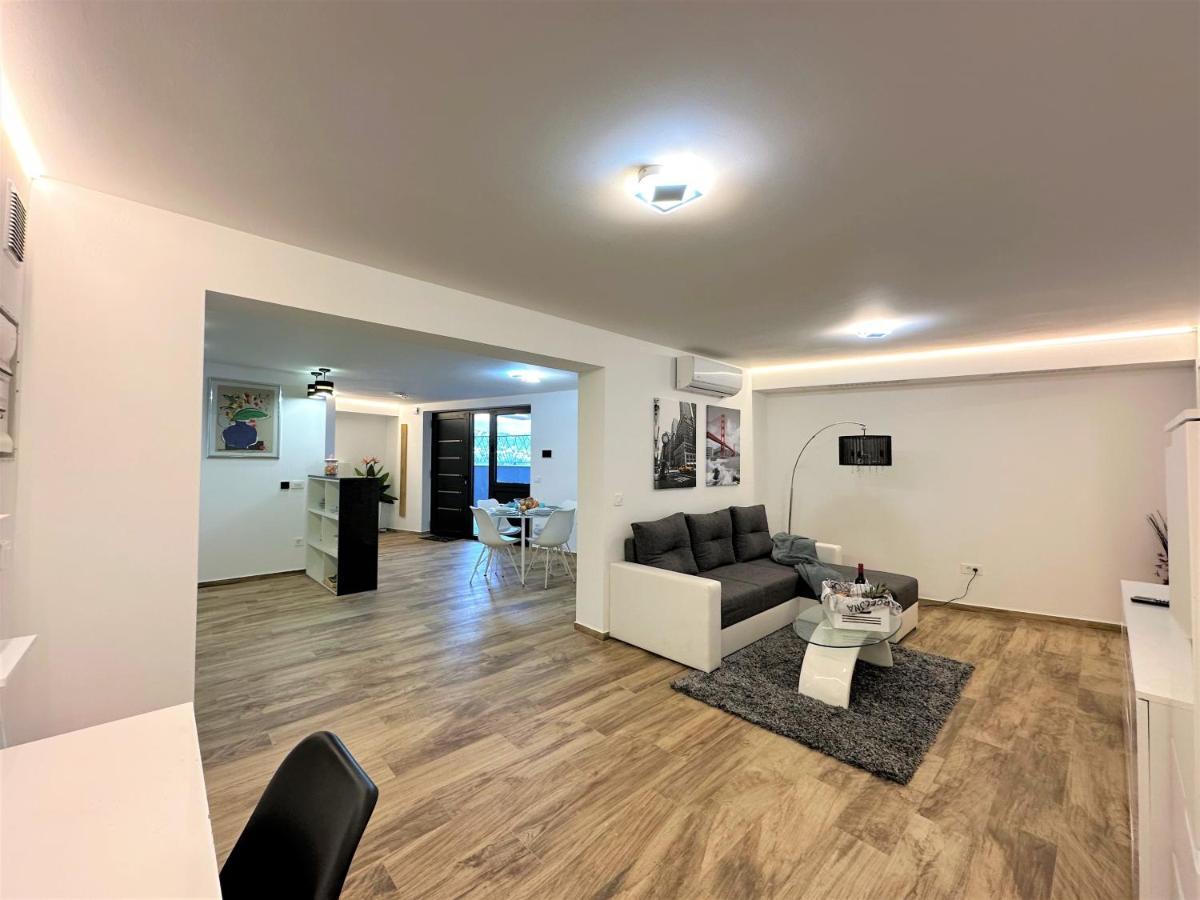 Hillside Apartment Volosko Opatija Eksteriør billede