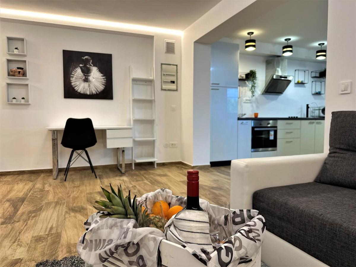 Hillside Apartment Volosko Opatija Eksteriør billede